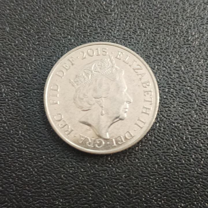10 Pence - Elizabeth II 5th portrait; Royal Shield (2015-2022) - United Kingdom