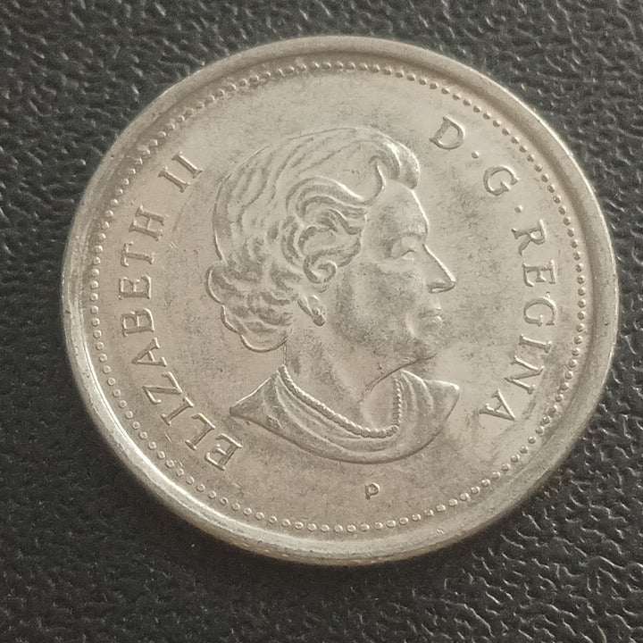 25 Cents 2011 (Peregrine Falcon : Canada's Legendary Nature: Colored ) - Canada