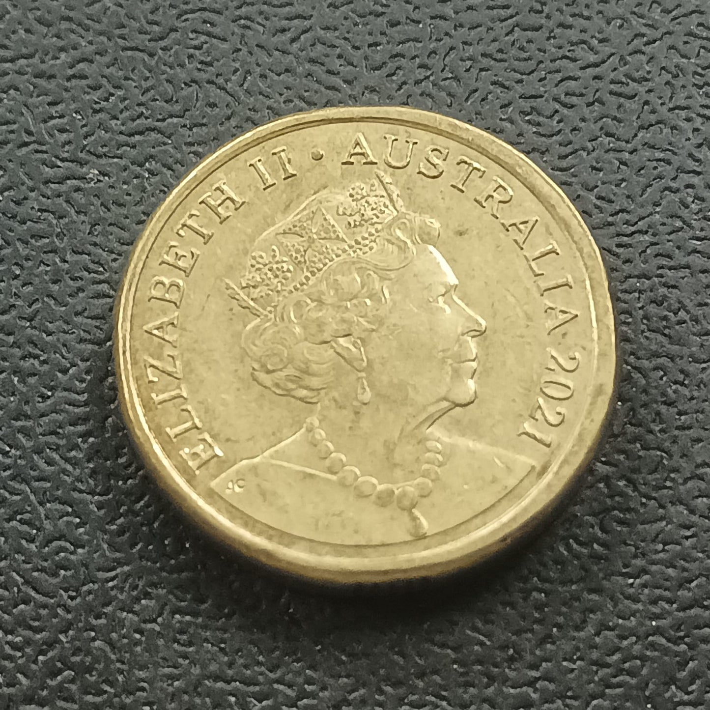 2 Dollars 2021 (Wags the Dog) - Australia