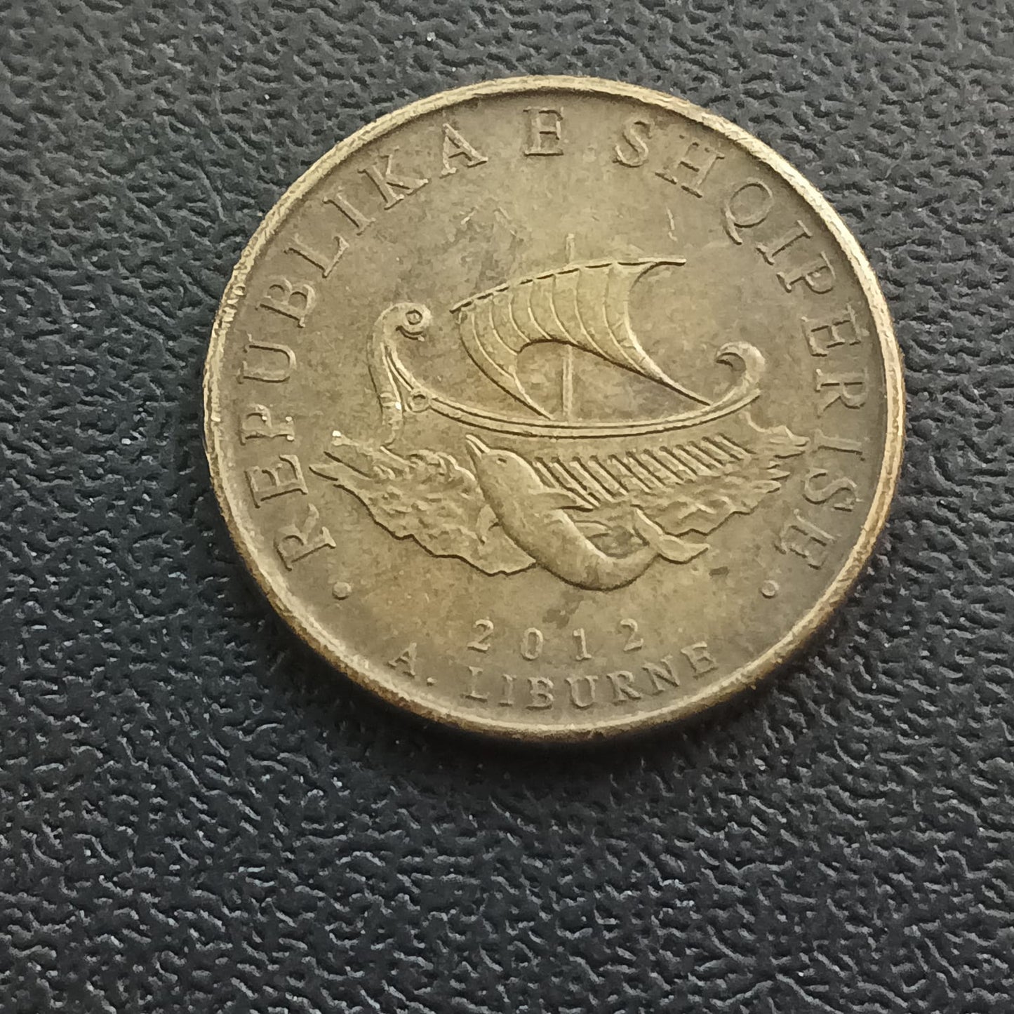 20 Leke 2012 - Albania