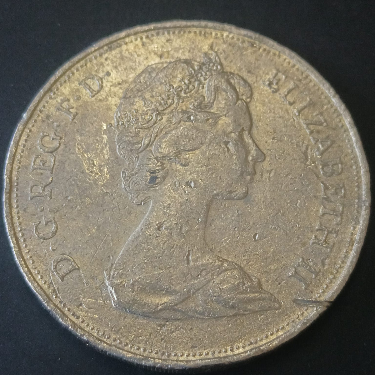 25 New Pence 1972 -25th wedding anniversary of Queen Elizabeth II and Prince Philip- United Kingdom (Ref: AUC1868)