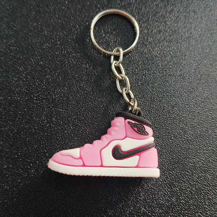 Sneakers - Keychain (25mm x 30mm)