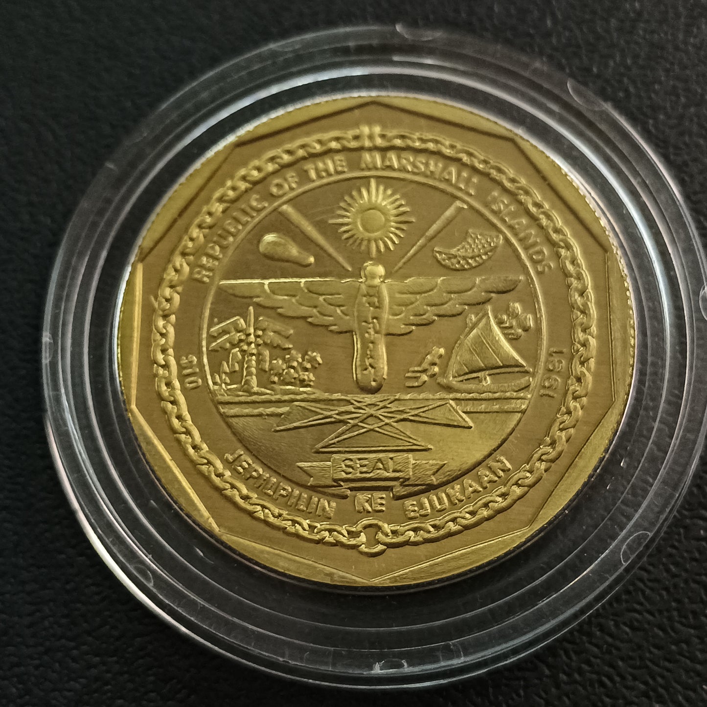 10 Dollars 1991 UNC :Aircraft of WWII : Hawker Hurricane- Marshall Islands