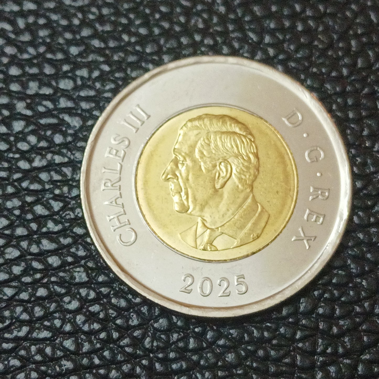 2 Dollars 2025 UNC (Daphne Odjig; colourized) - Canada