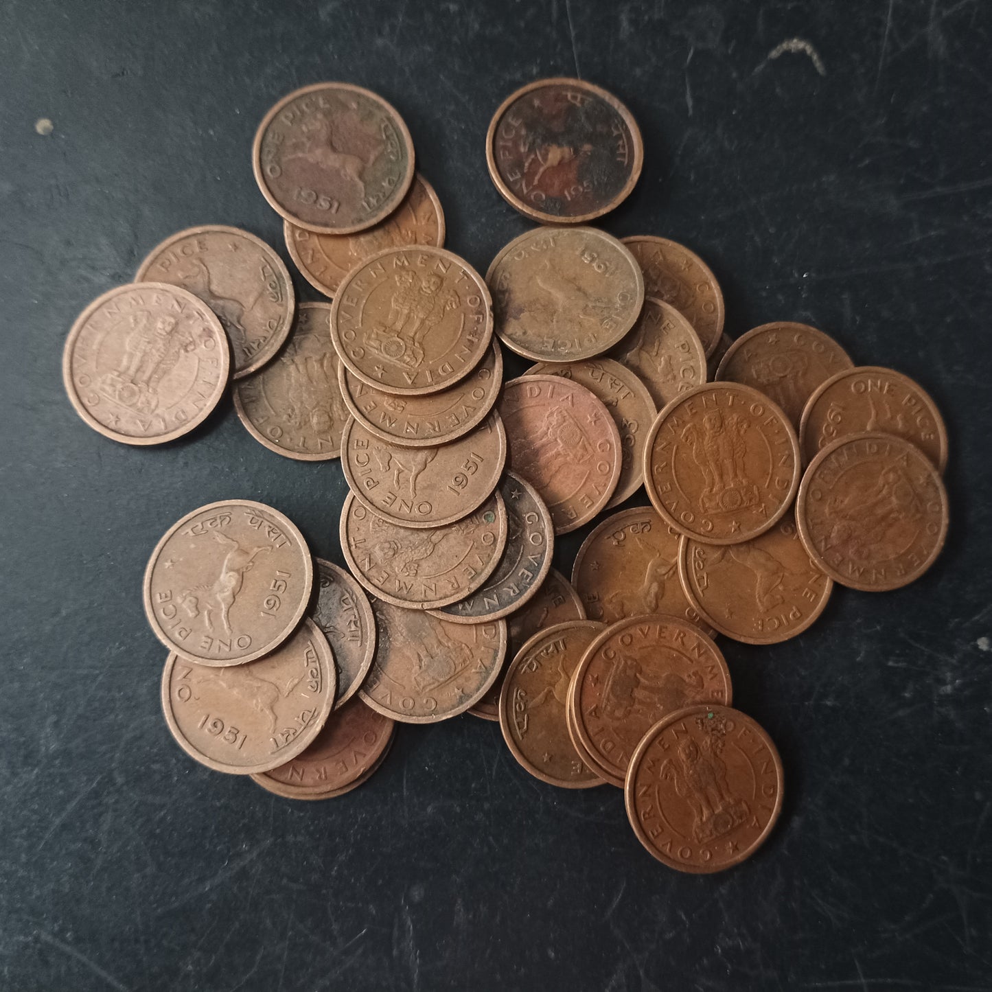 Lot of 35 Coins - 1 Pice Horse - Mix Years & Mint (Ref : AUC1453)