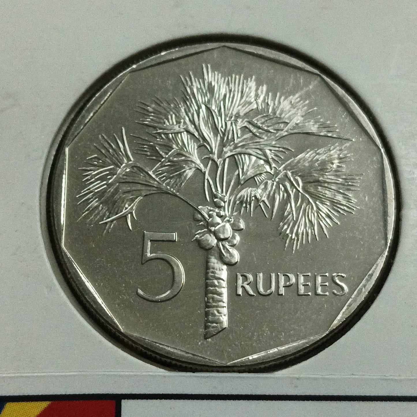 5 Rupee 2010 UNC - Seychelles