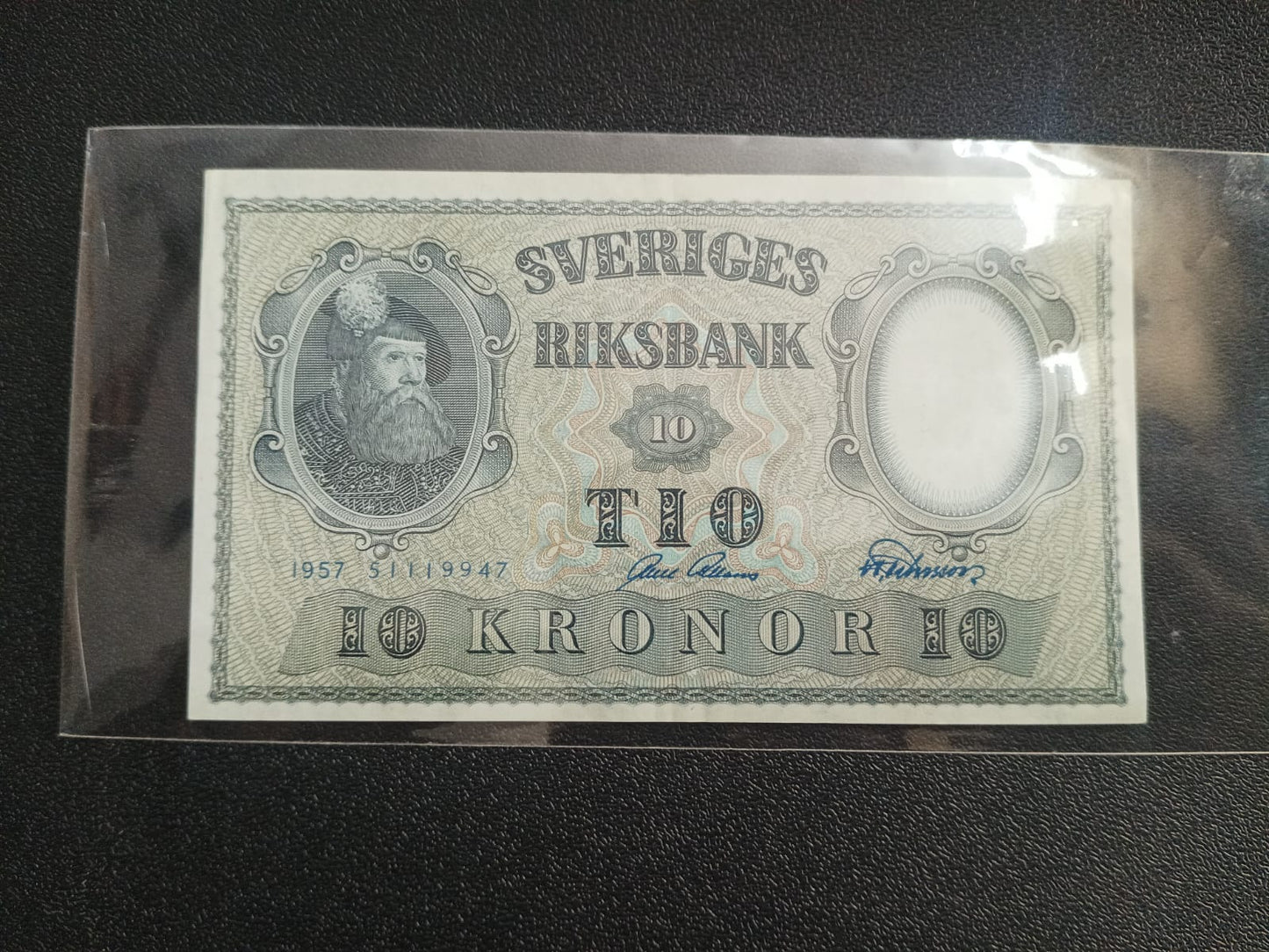 10 Kronor 1957 XF - Sweden (Scarce)