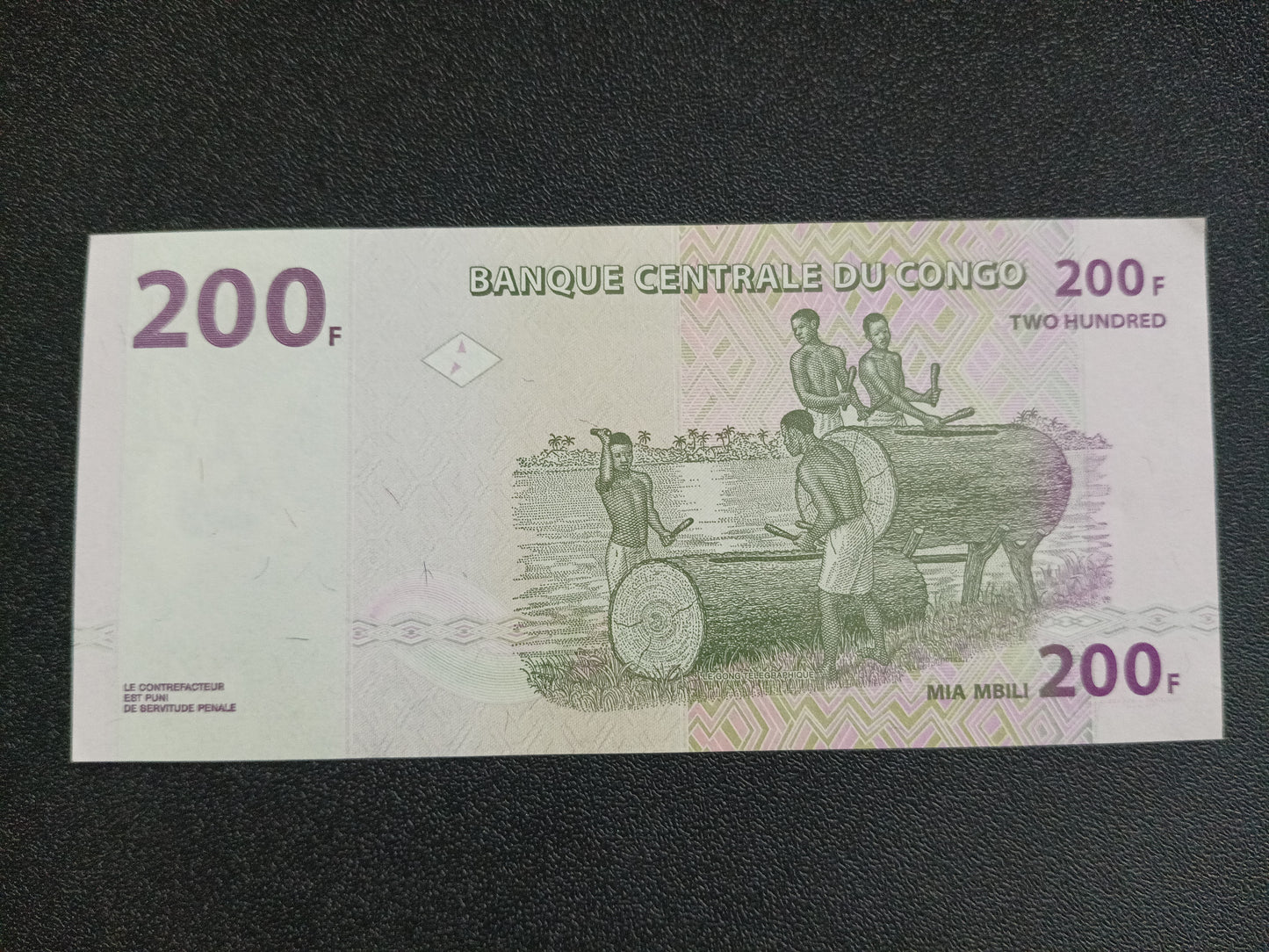 200 Francs 2013 UNC - Congo