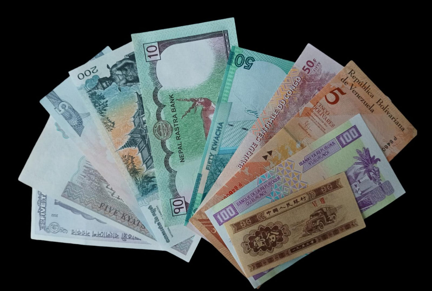 Gift Set - 10  All Different Countries BankNotes