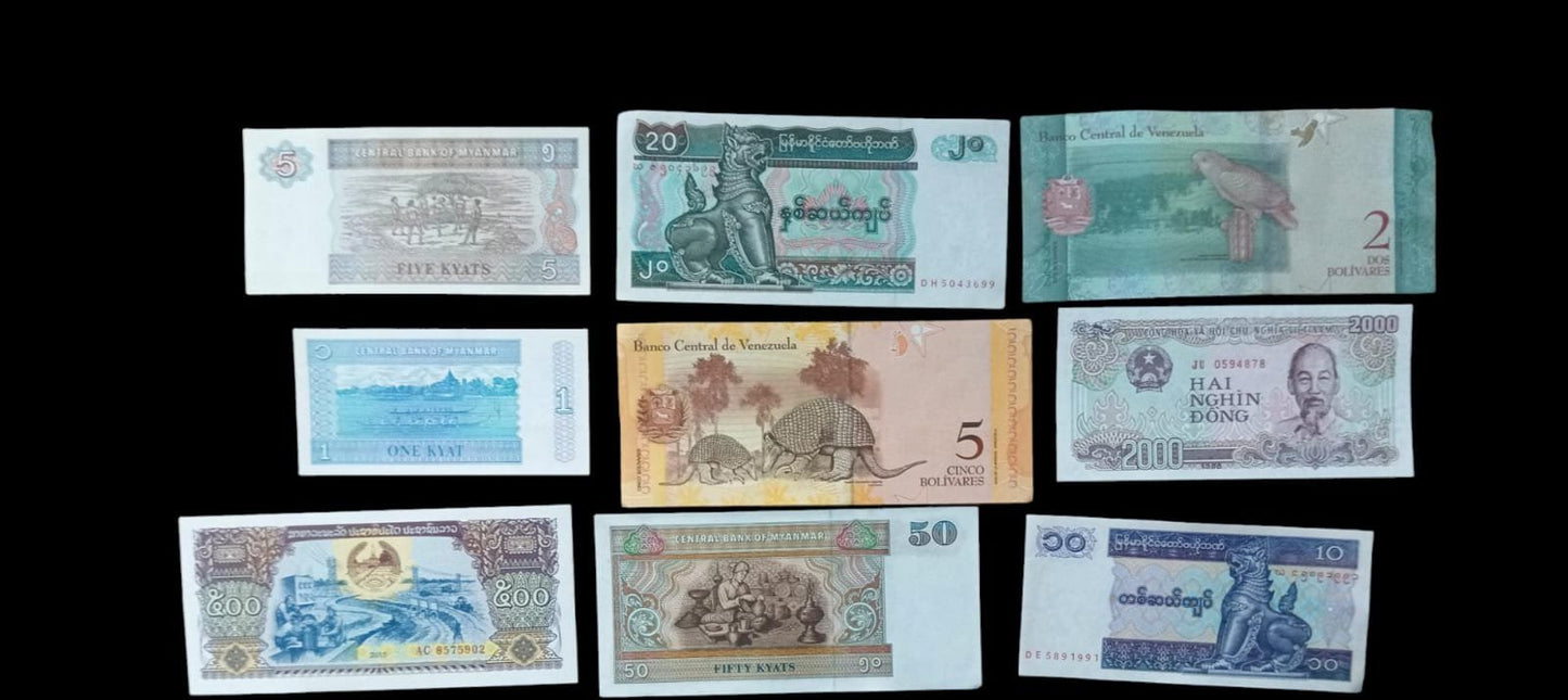 Gift Set - 25 Different  Banknotes from Around the World (Set no: 2)