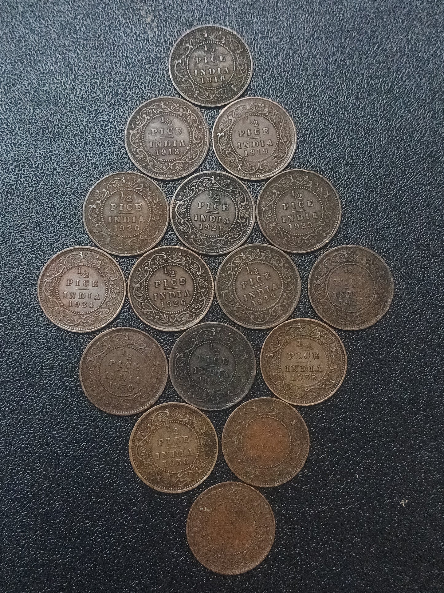 1/2 Pice - Set of 16 Different Years (Ref :Set220901)