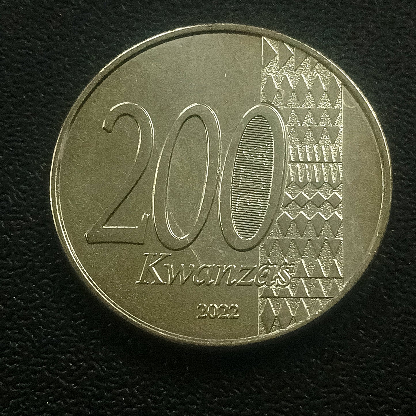200 Kwanza 2022 AUNC (Peace and National Reconciliation ) - Angola Circulating Commemorative Coin
