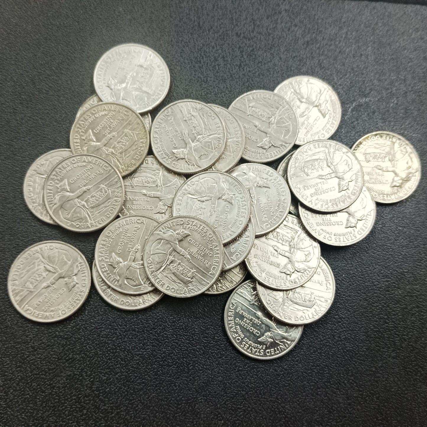 Lot of 25 high grade - 1/4 Dollar (Crossing the Delaware) - U.S.A - (Ref : AUC0216)