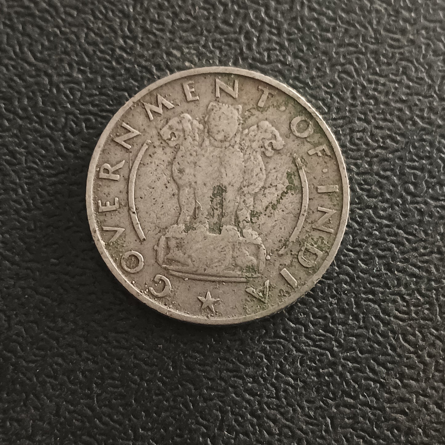 1/4 Rupee 1950 Calcutta Scarce (Ref : AUC0703)