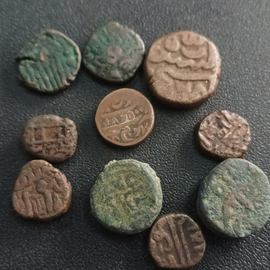 Lot of 10 Copper Coins (India Ancient/Princely States) - (Ref : AUC0712)
