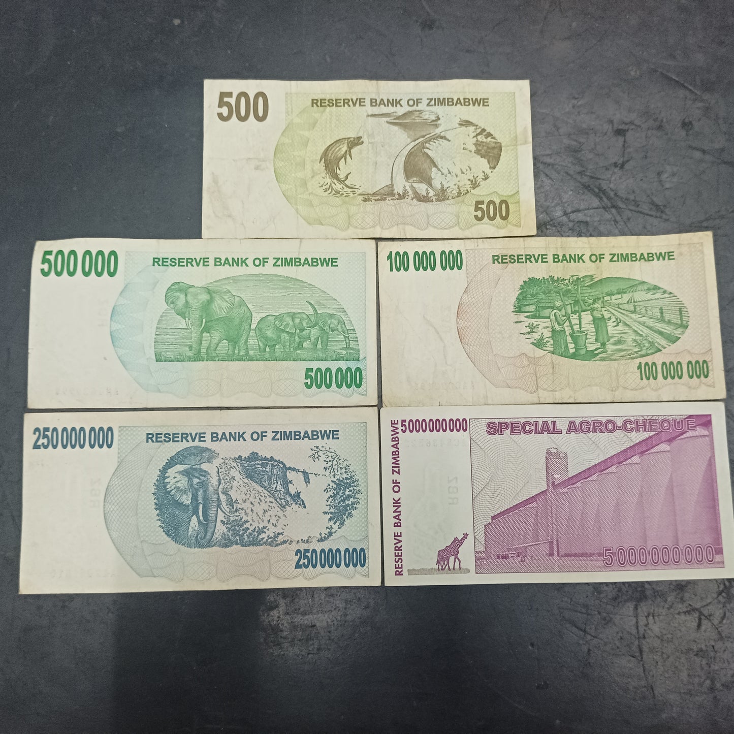 Set of 5 High Denomination Notes (500/500000/100000000/250000000/5 Billion)- Zimbabwe (Ref : AUC1460)