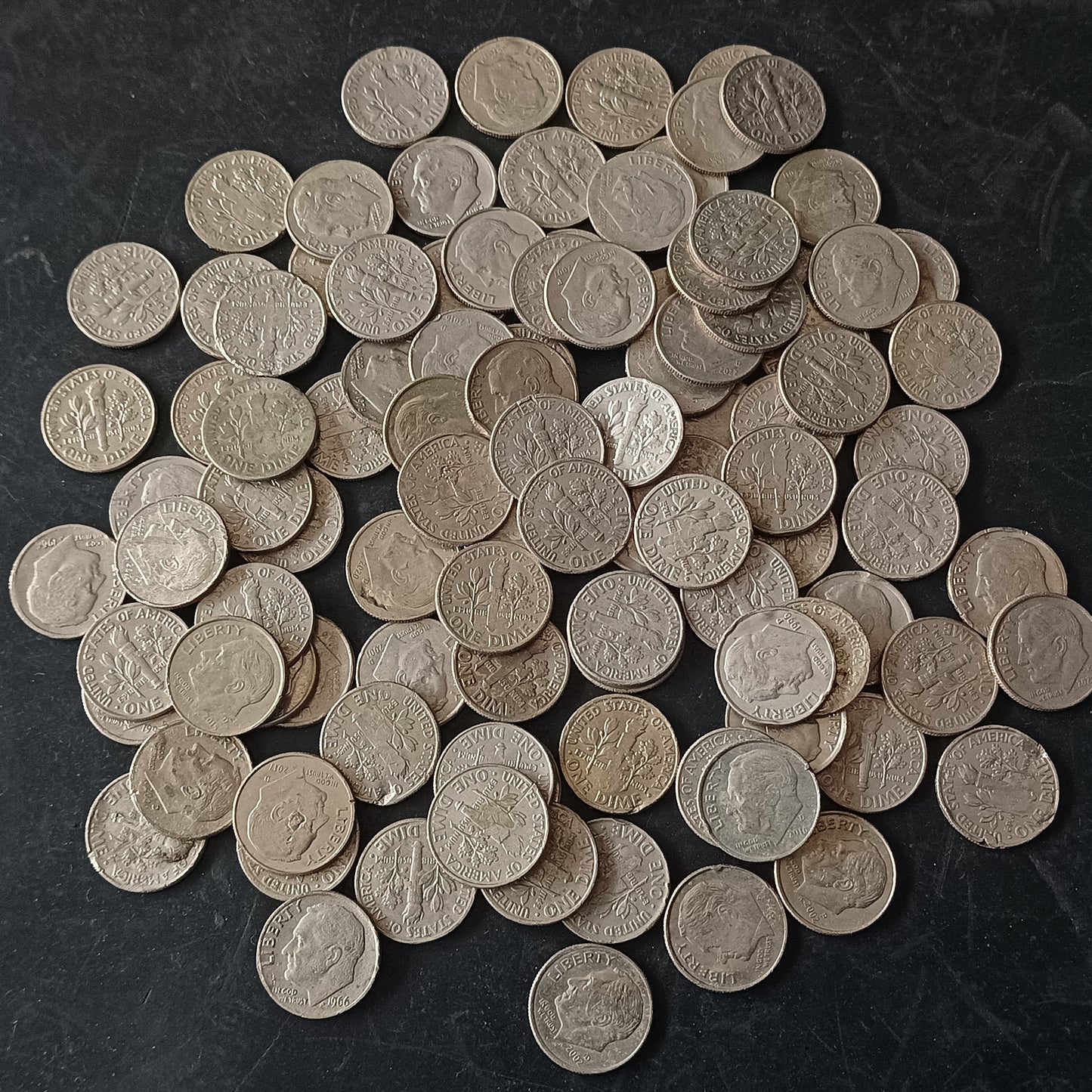Lot of 101 Coins - 1 Dime mix Yeara U. S. A - (Ref : AUC1816)