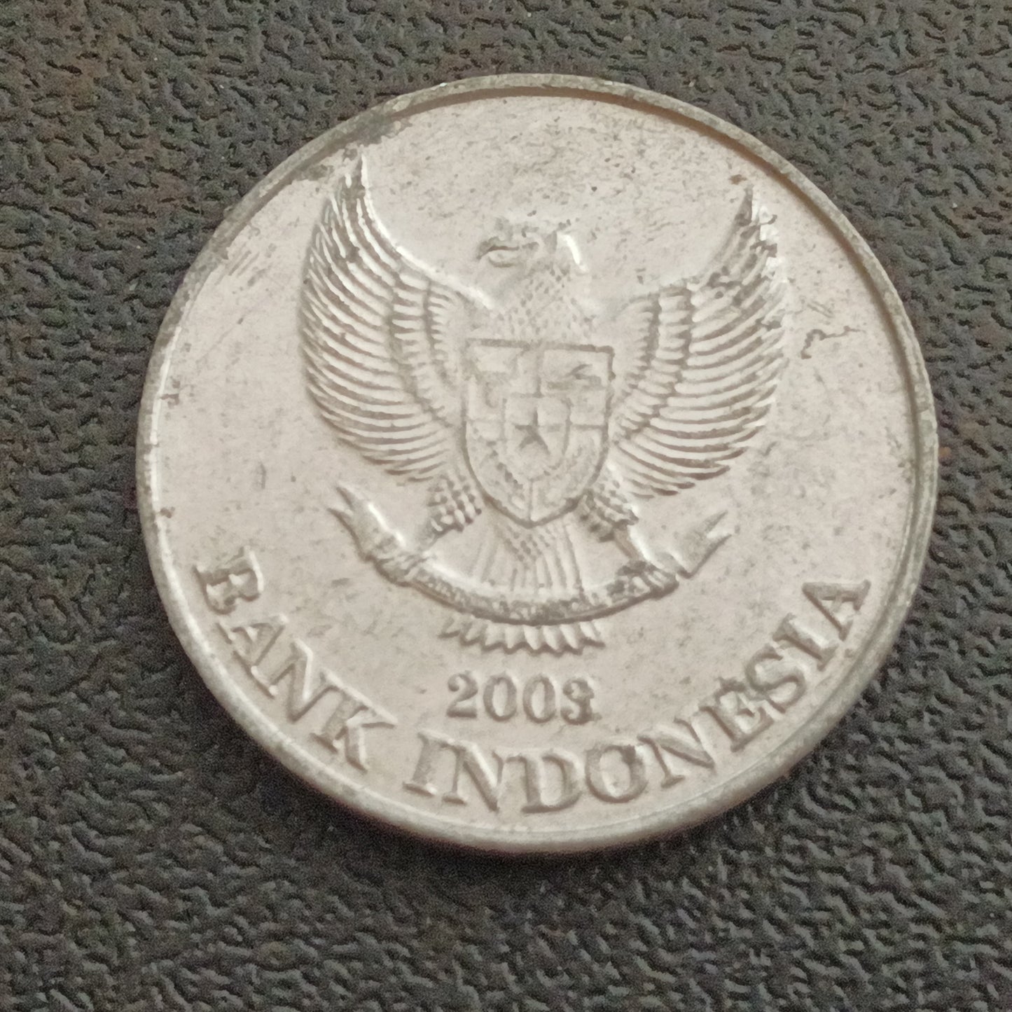 200 Rupiah 2003 - Indonesia