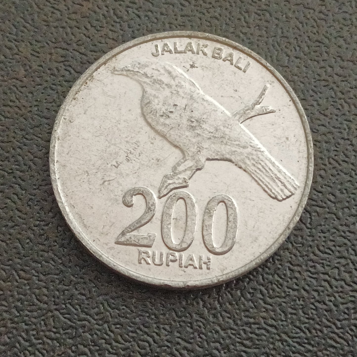 200 Rupiah 2003 - Indonesia