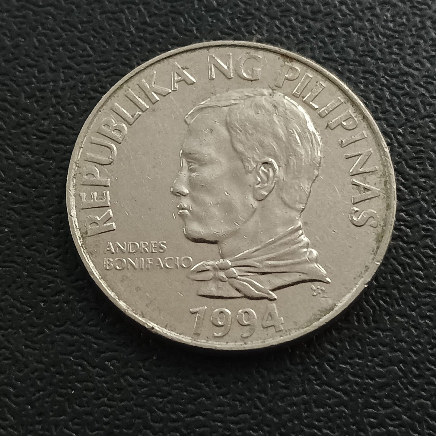 2 Piso 1994 - Phillipines