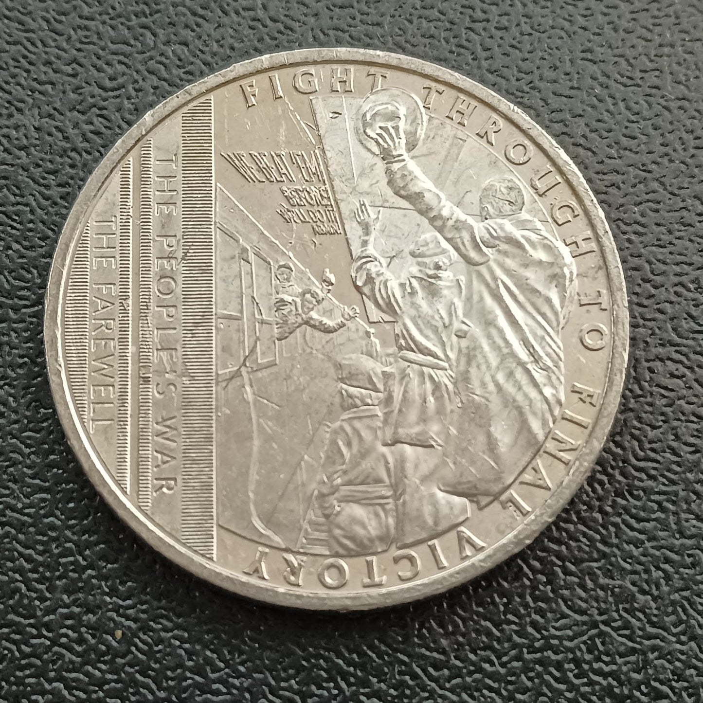 ½ Crown 2021 - (The People's War - The Farewell) - Gibraltar