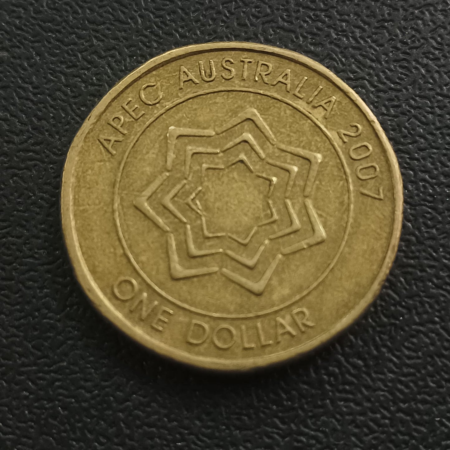 1 Dollar 2007 (APEC Australia) - Australia
