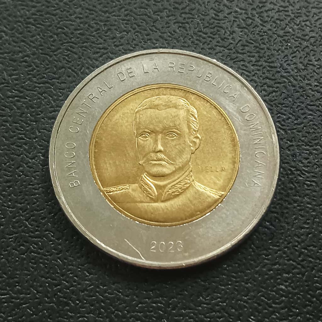 10 Pesos Dominicanos 2023 UNC - Dominican Republic