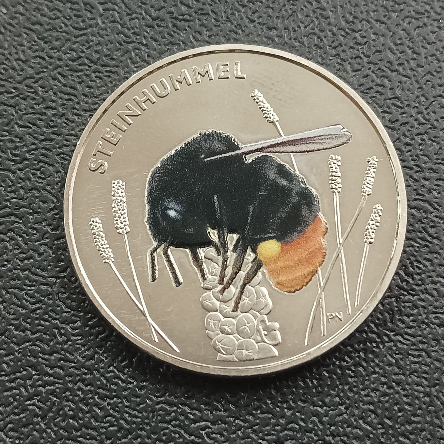 5 Euros 2024 AUNC (Red Mason Bee) - Germany Colored Coin