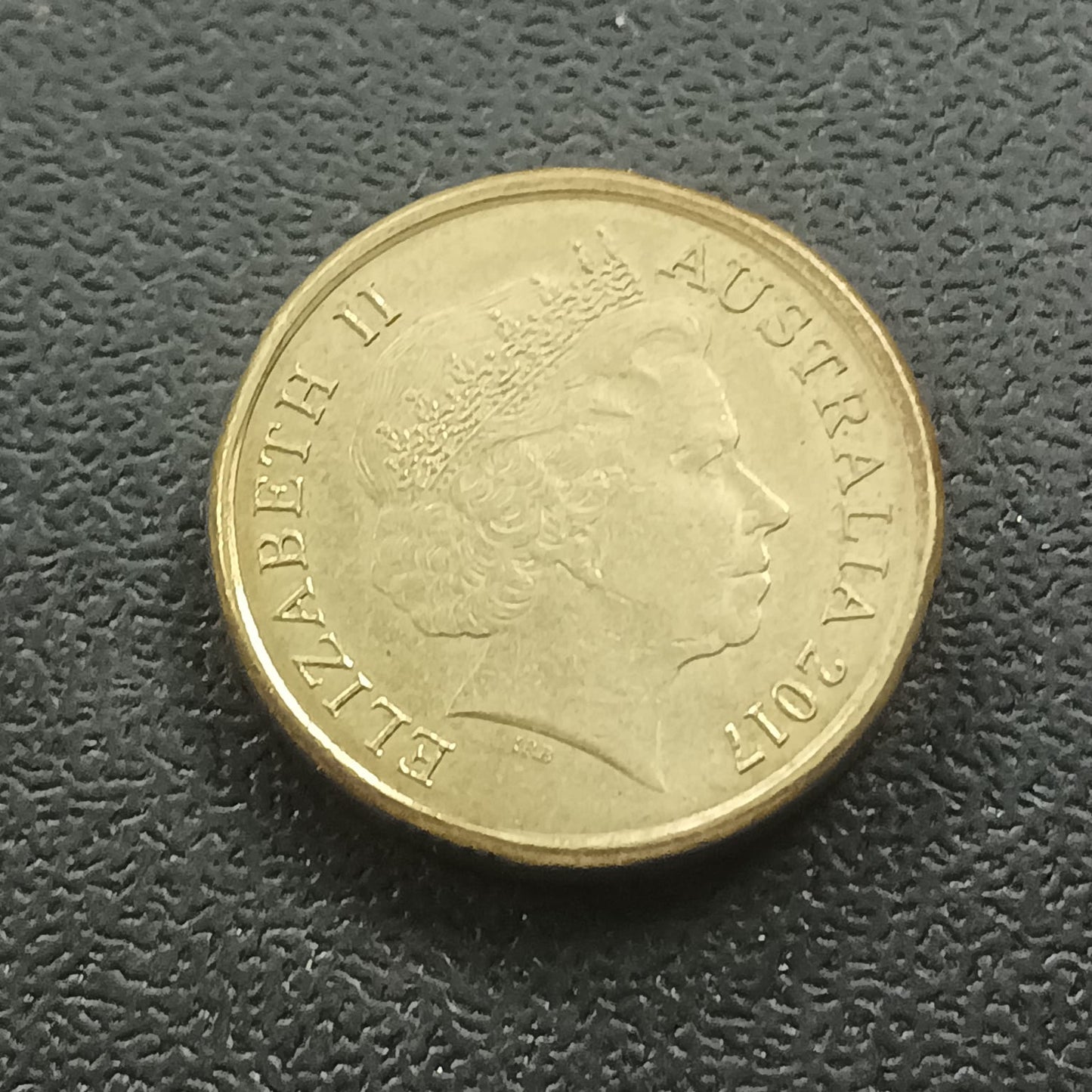 2 Dollars 2017 (Lest We Forget - War Memorial) - Australia Circulating Commemorative Coin