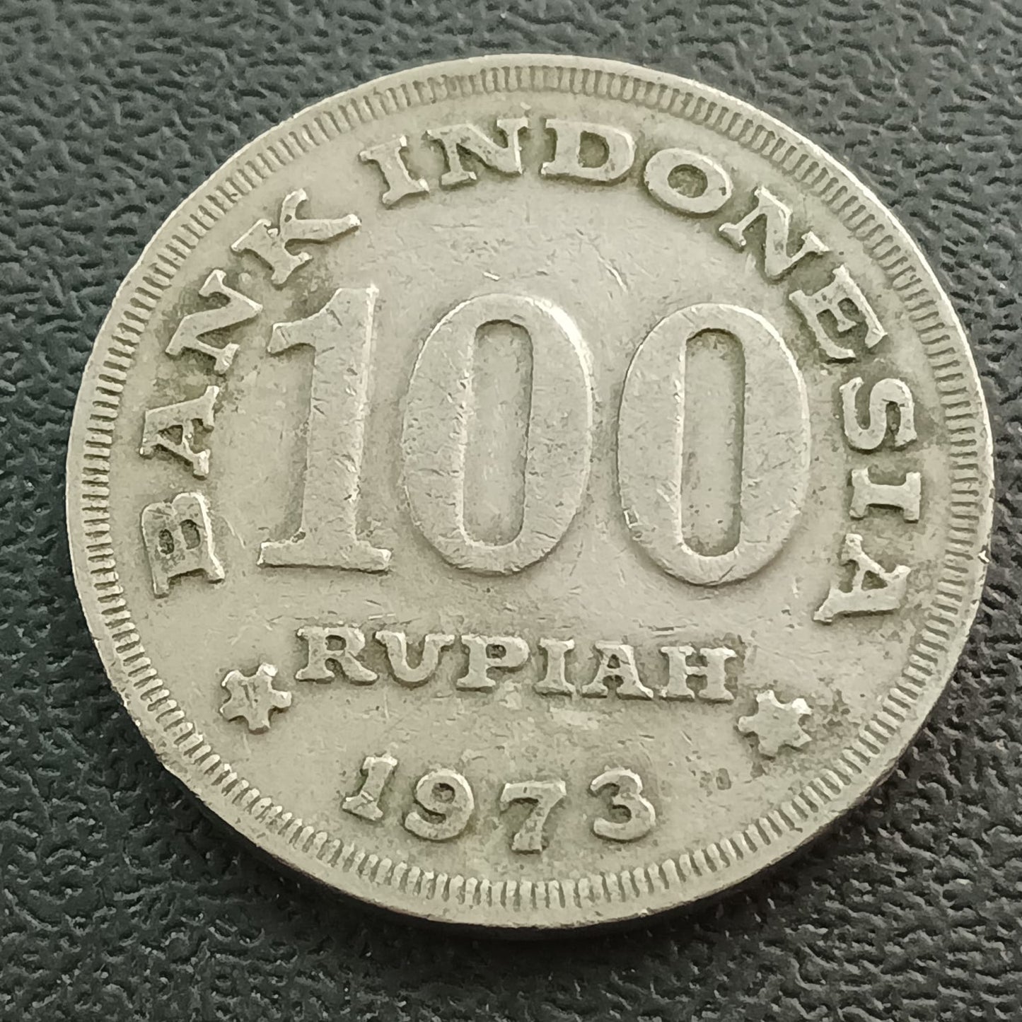 100 Rupiah 1973 - Indonesia