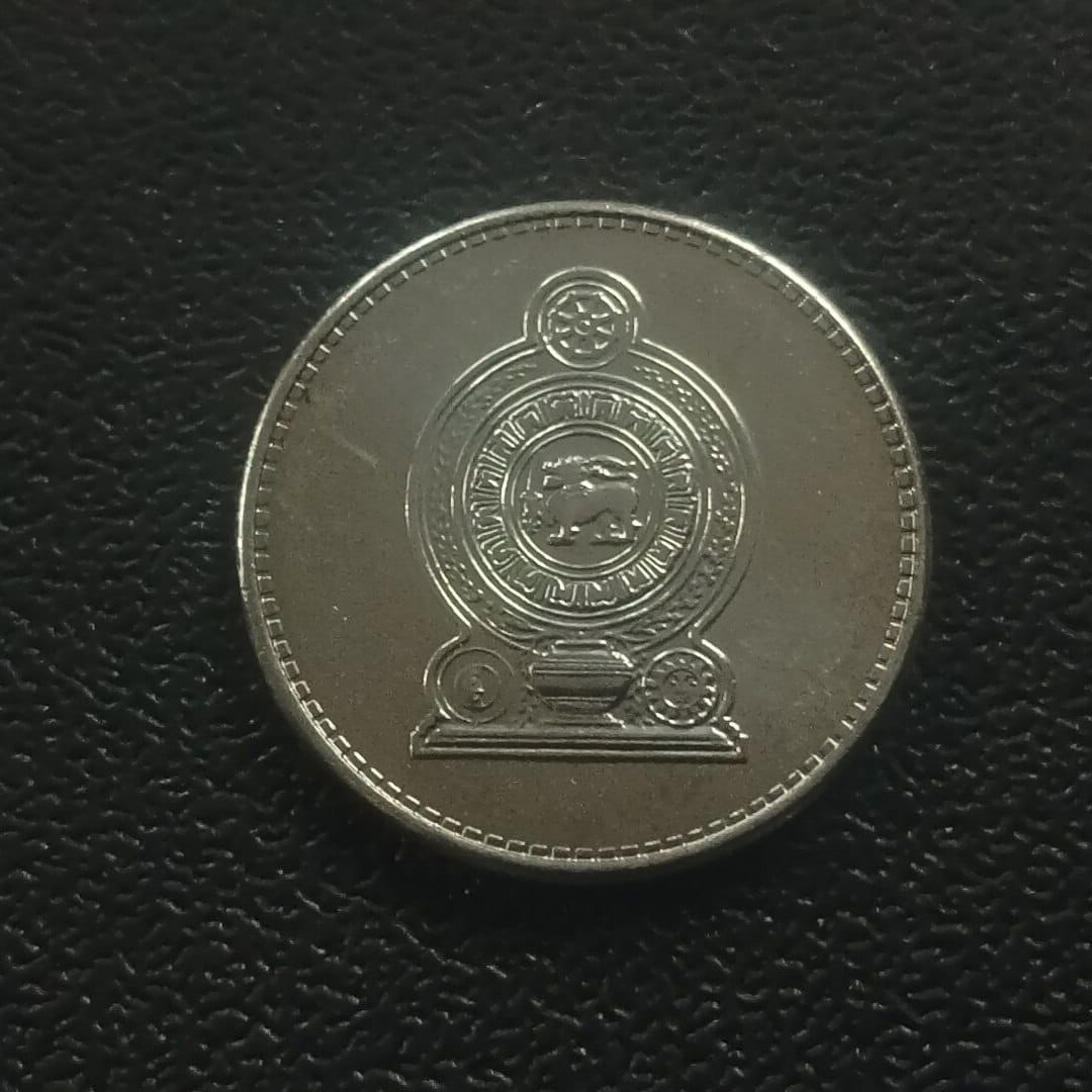 1 Rupee 2016 UNC - Sri lanka