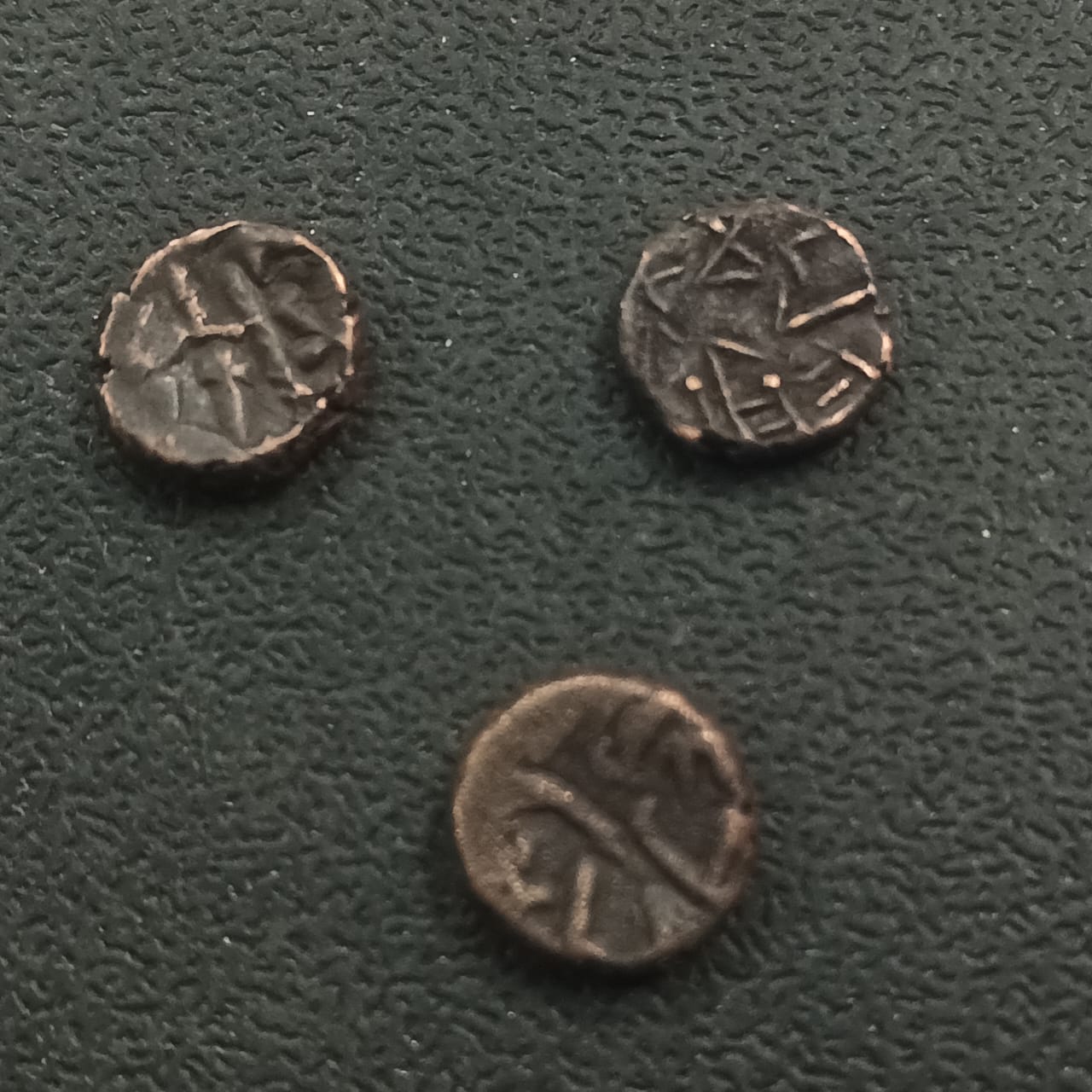 Lot of 3 High Grades Kakini Coins - Kingdom of Narwar (Ref : AUC0750)