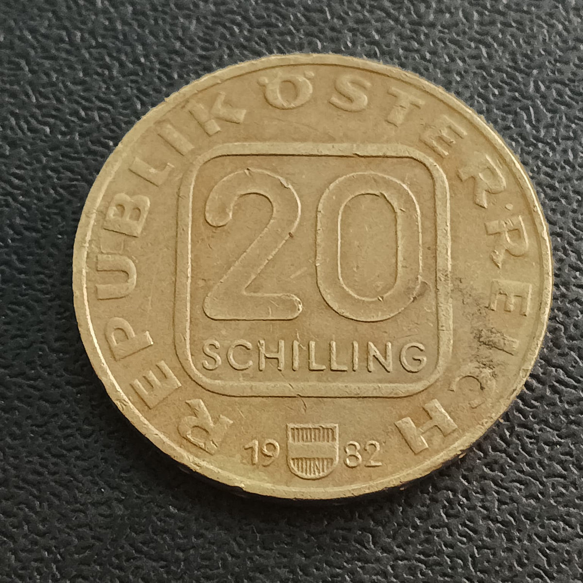 20 Schillings 1982 (250th Anniversary of the birth of Joseph Haydn) - Austria -(Ref : AUC2011)