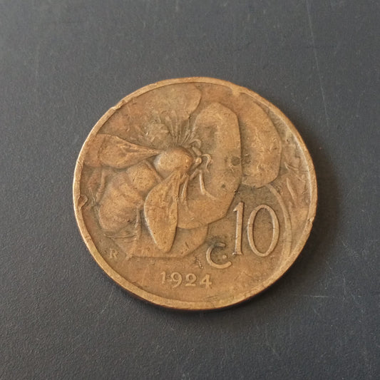 10 Centesimi (Victor Emmanuel III) 1924 - Italy (Ref : AUC1038)