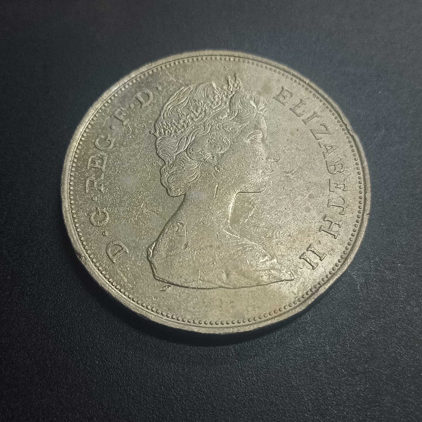 25 New Pence 1981 - Wedding of Prince Charles and Lady Diana Spencer - United Kingdom (Ref: AUC1651)