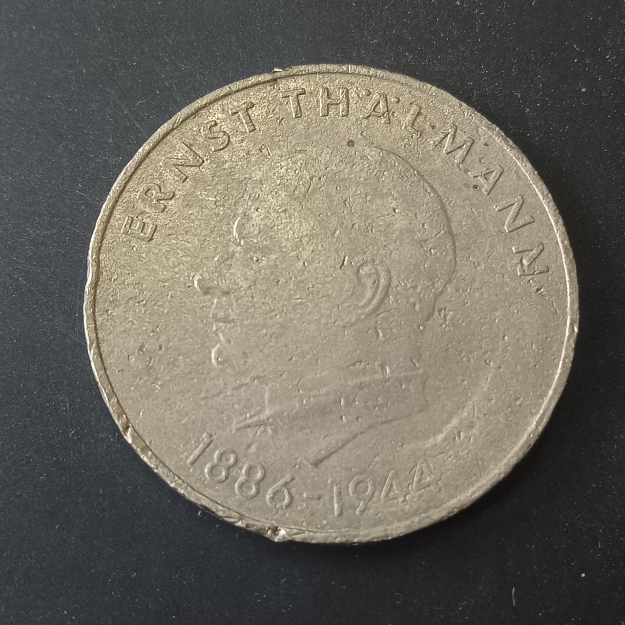 20 Mark 1971 - 85th Birthday of Ernst Thälmann - Germany (Ref: AUC1695)