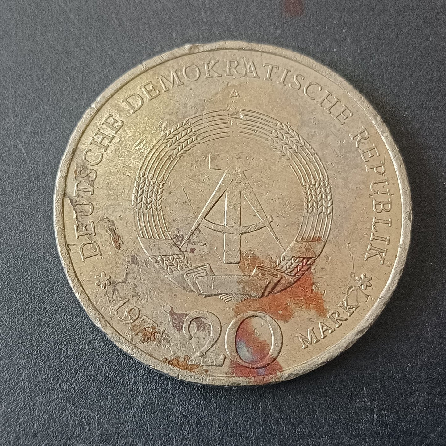 20 Mark 1971 - 85th Birthday of Ernst Thälmann - Germany (Ref: AUC1723)