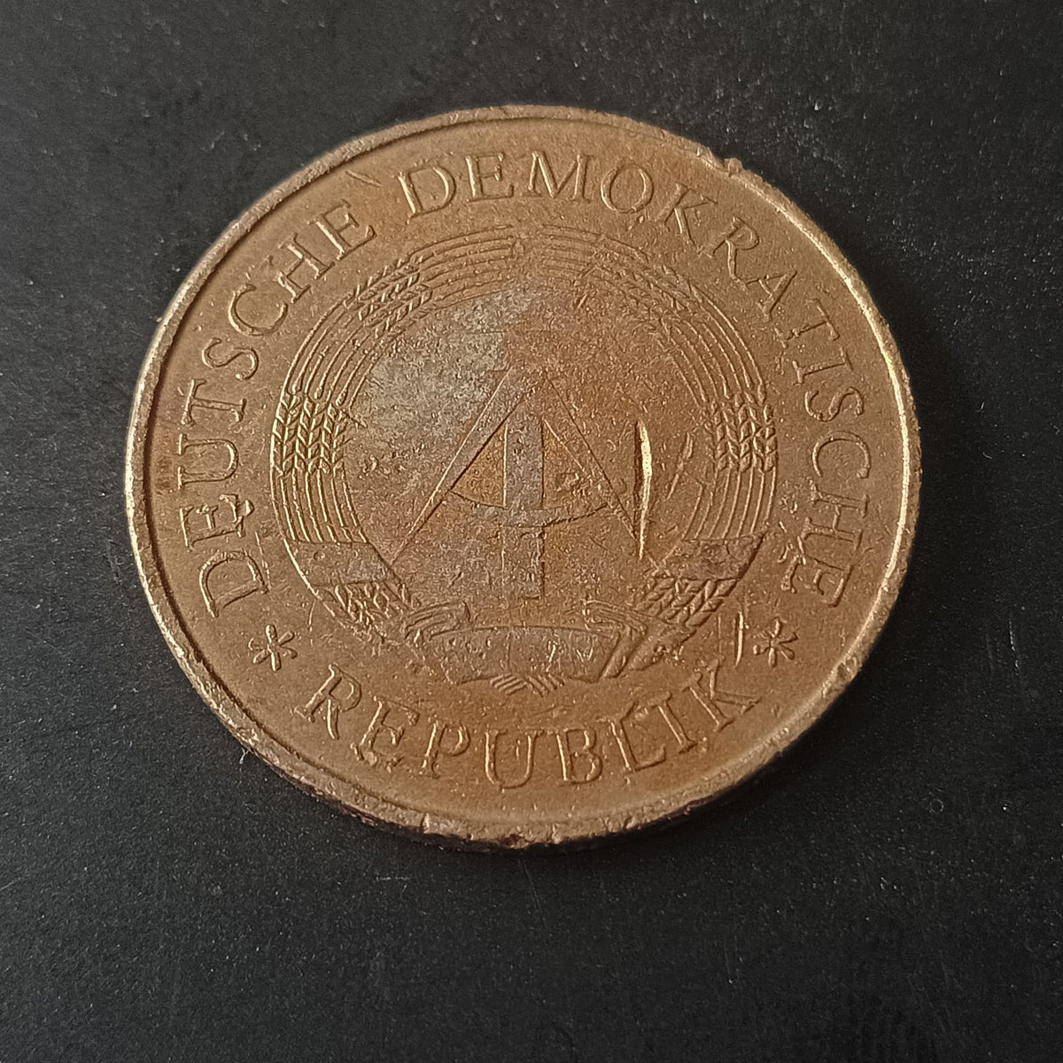 5 Mark 1969 - 20th Anniversary of the founding of the GDR 1949-1969 - Germany (Ref: AUC1852)