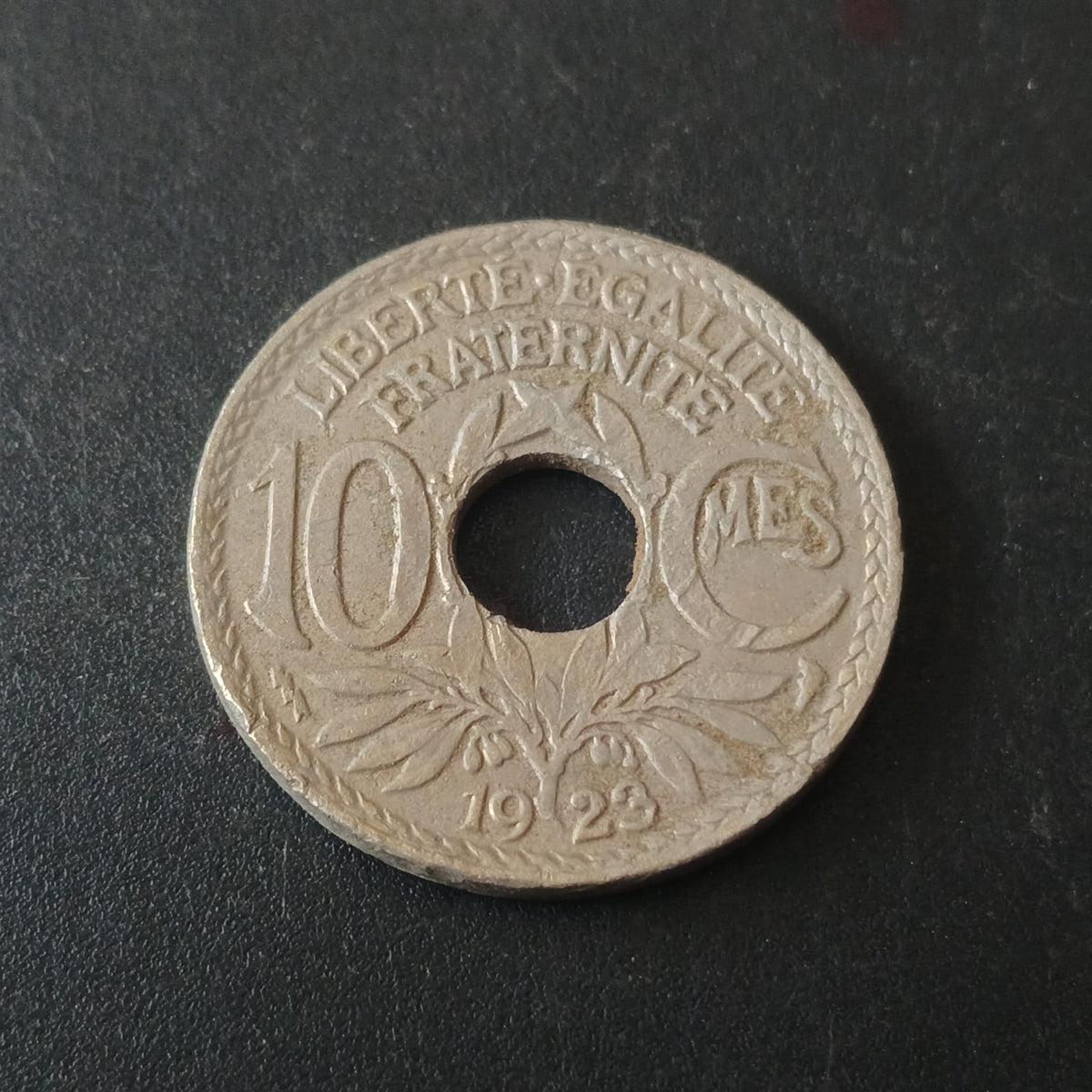 10 Centimes 1923 - France (Ref: AUC1874)