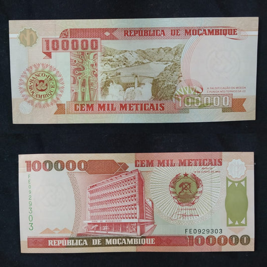 100000 Meticals 1993 UNC - Mozambique