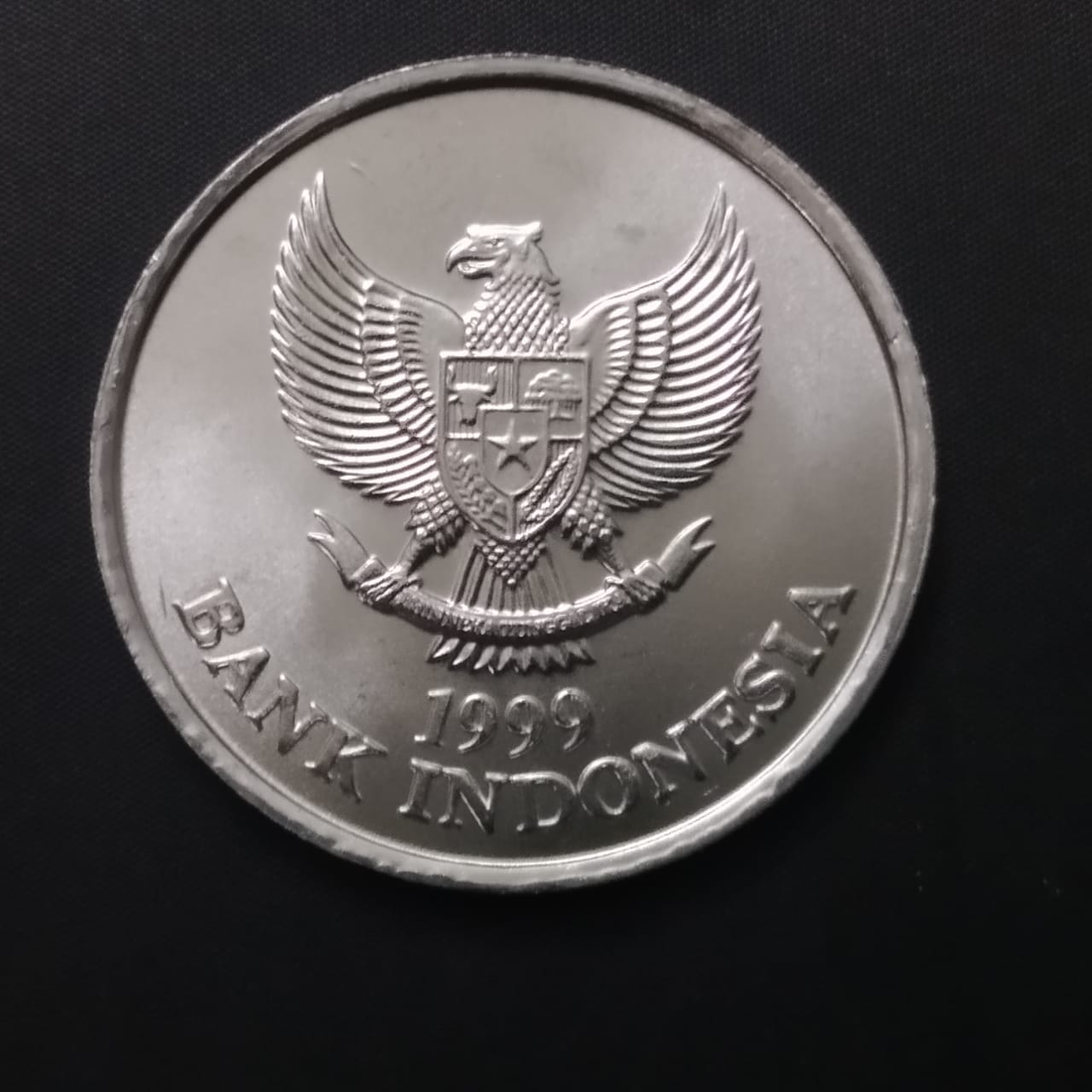 100 Rupiah UNC - Indonesia