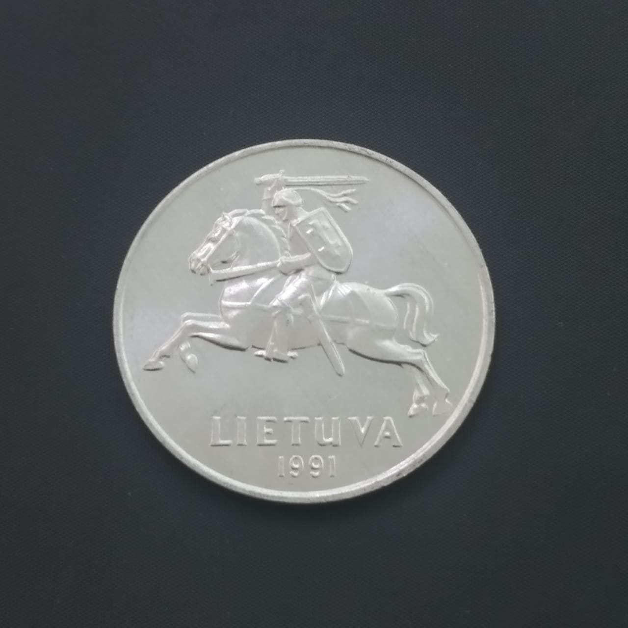 2 Centai - Lithuania