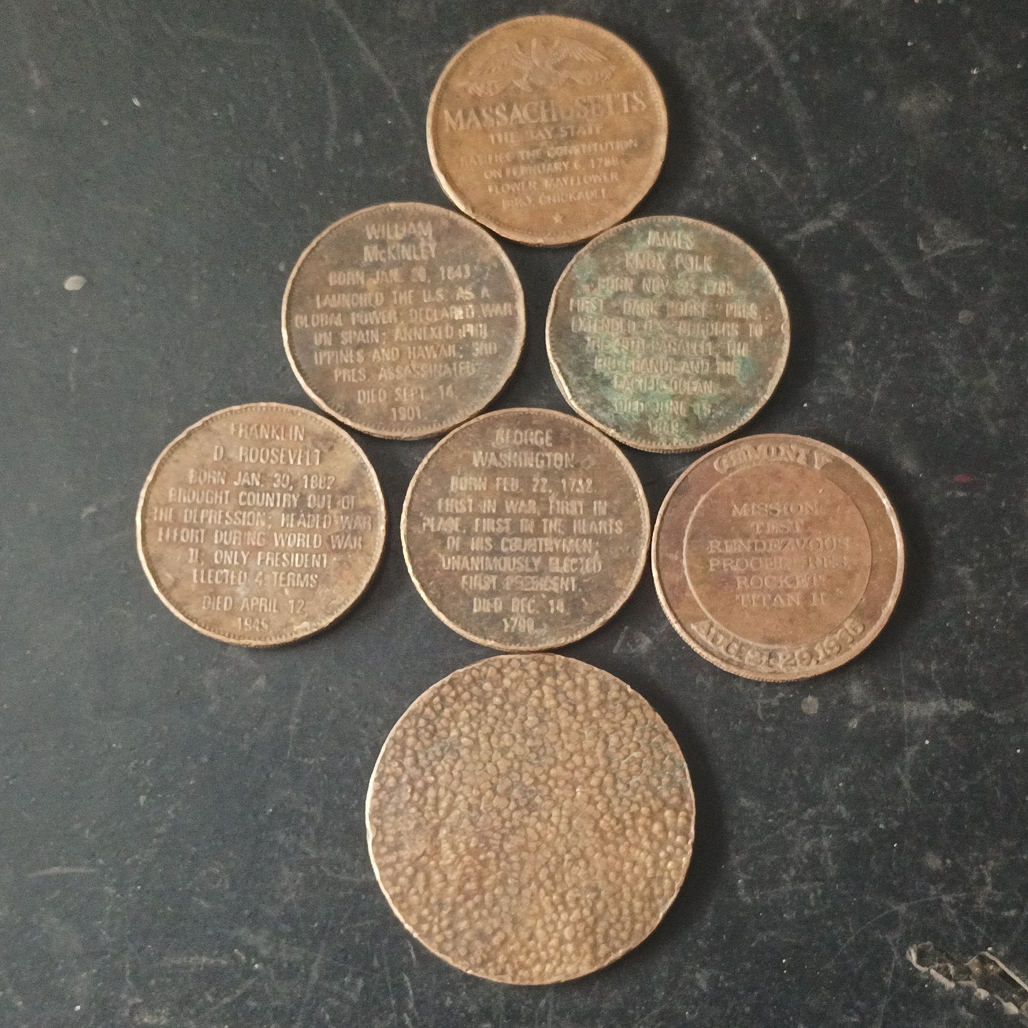 Lot of 7 Copper Mix Tokens (Ref: AUC1505)