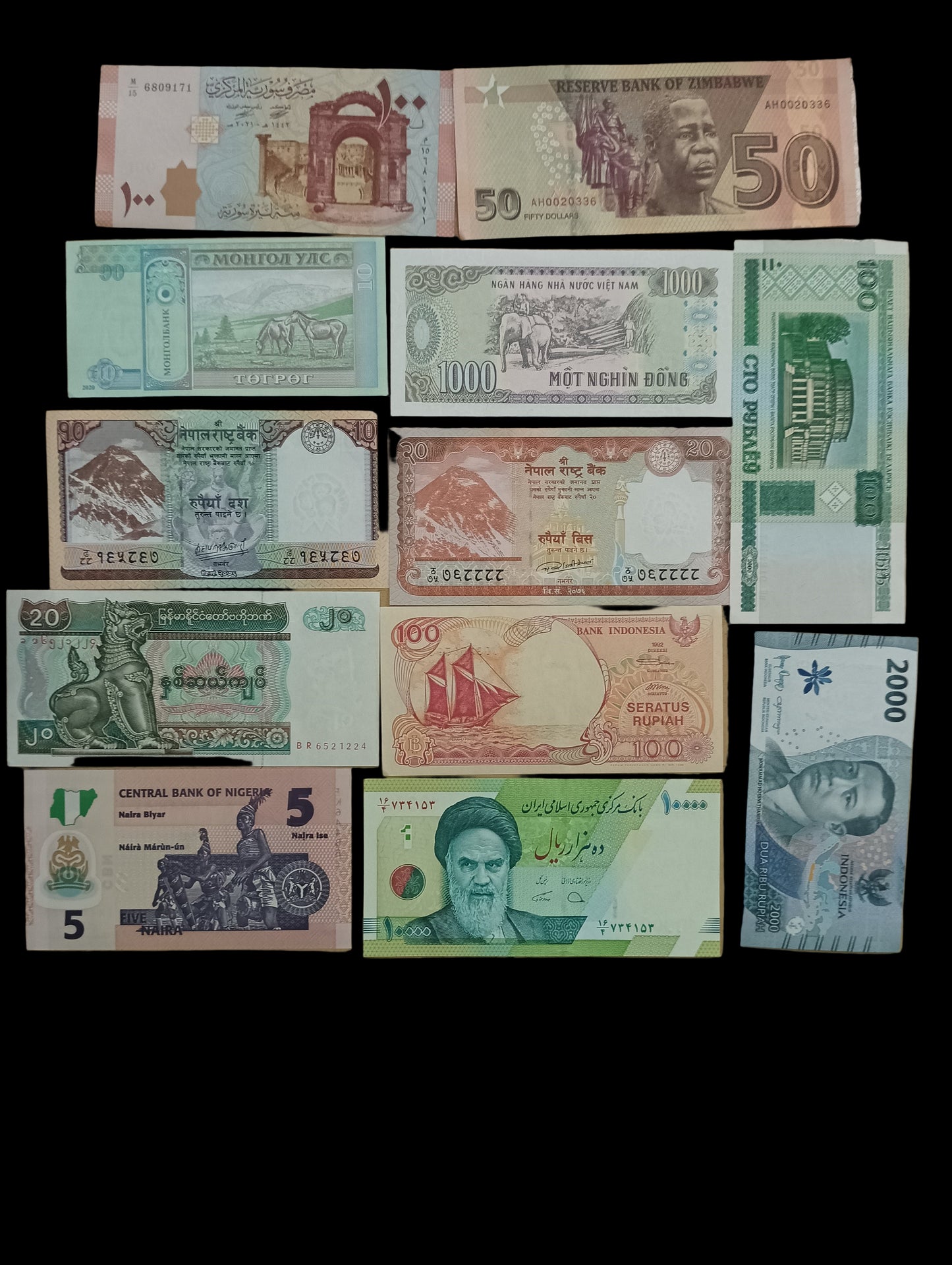 Set of 100 All Different UNC Bank Notes