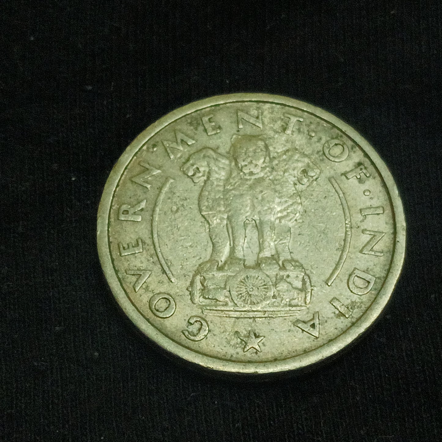 1 Rupee 1950 XF Bombay Scarce - (Ref : 140606)