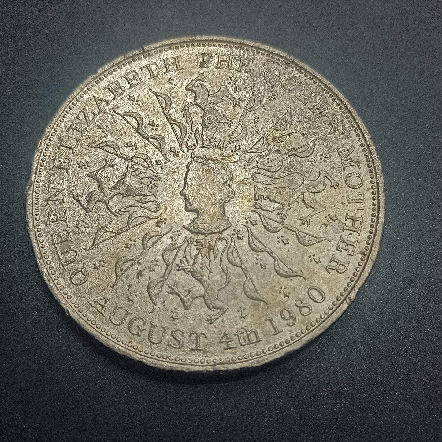 25 New Pence 1980 - 80th birthday of Queen Elizabeth the Queen Mother - United Kingdom (Ref: AUC1678)