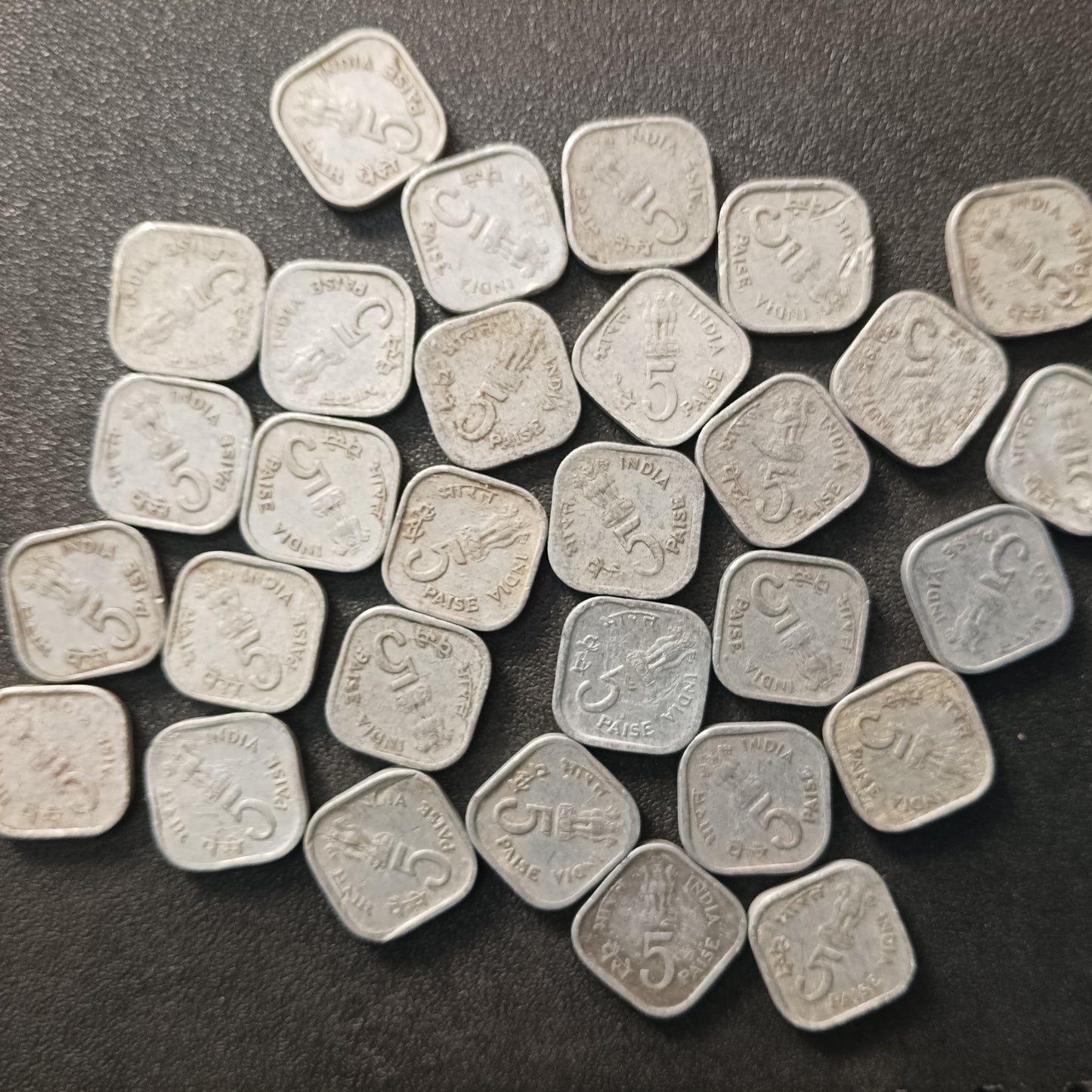 Lot of 30 Coins - 5 Paise 1979 - Happy Child Nations Pride (Ref : AUC0911)