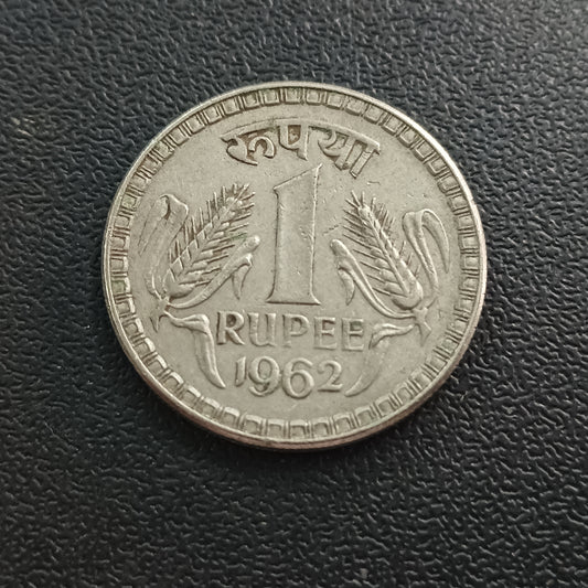 1 Rupee 1962 Xf  Calcutta Scarce - (Ref : 241104)
