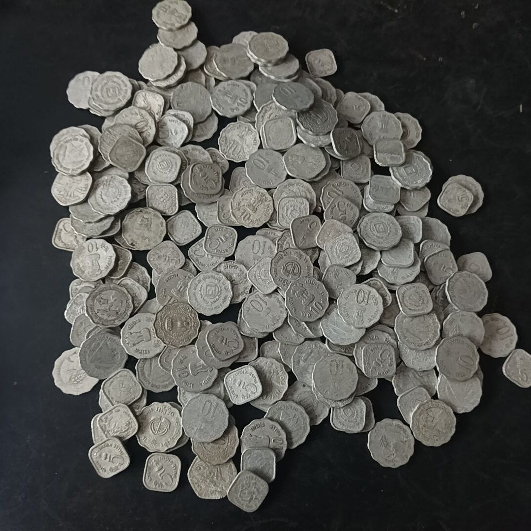Lot of 253 Coins - Mix Aluminium Commemorative Fine Condition Only (Ref: AUC1805)