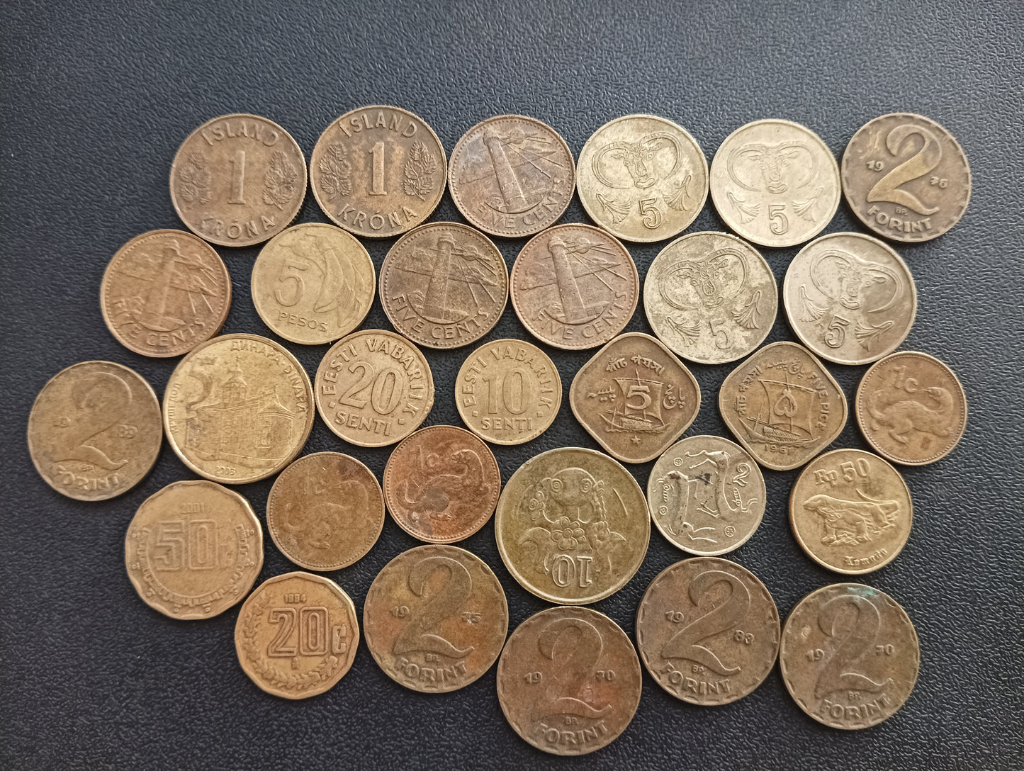 Lot of 30 Scarce World Coins - (Ref : AUC0998)